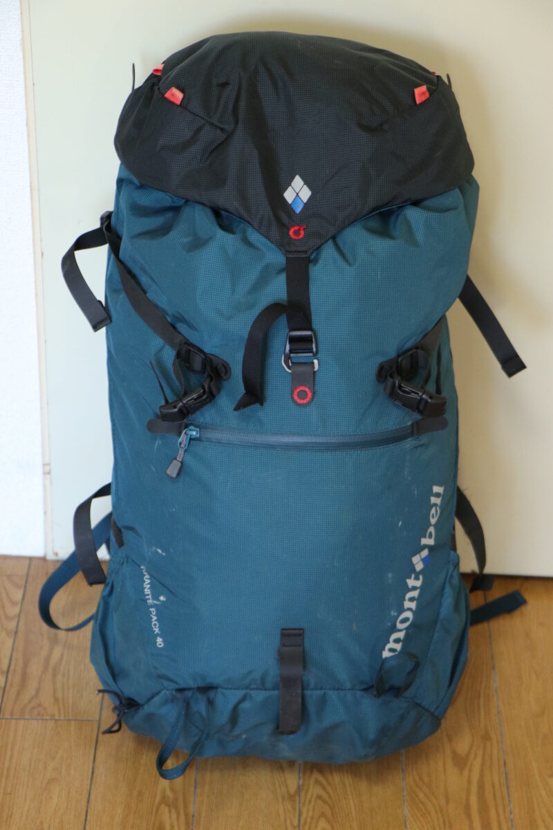 お得再入荷美品 モンベル　グラナイトパック50　バッグパック　登山 リュック トレッキング 登山・クライミング用品